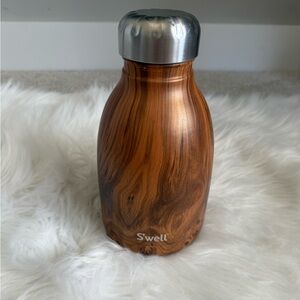 S'well Brown Wood Pattern Bottle